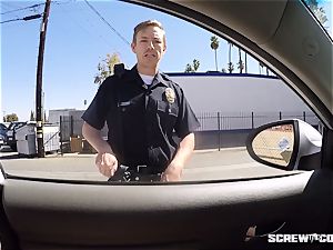 CAUGHT! ebony doll gets squirted sucking off a cop